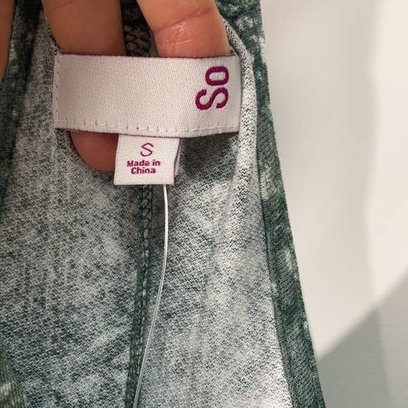 3/$15 So skinny strap tank green print soft boho casual sleeveless top S jr - Picture 14 of 17